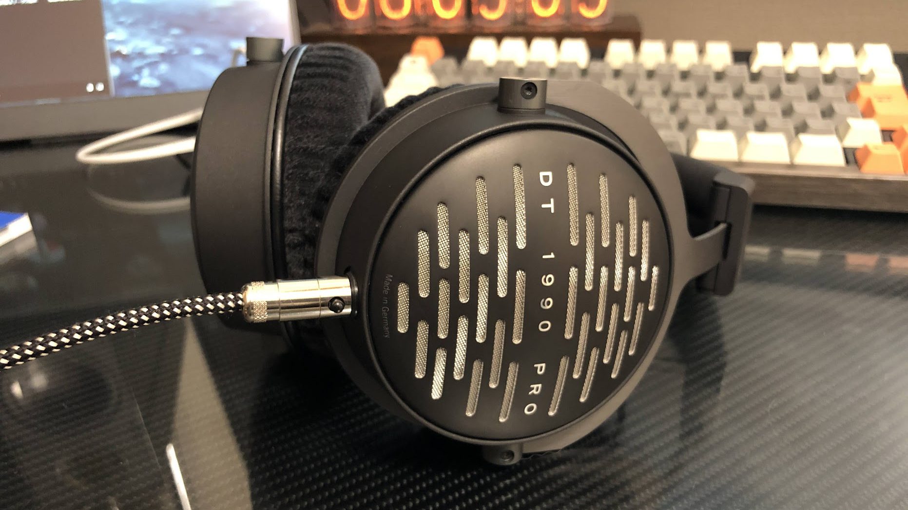 Beyerdynamic DT 1990 PROをRME ADI-2 DAC FSと組み合わせて使ってみた